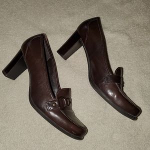 Connie Women's Kylie Brown Leather Shoe Size 7 Wide